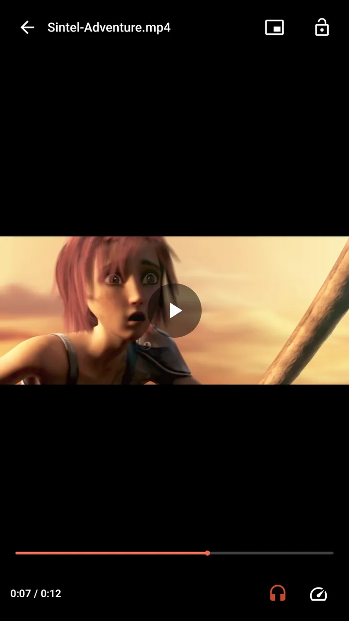 Lynvio's built-in player playing a downloaded video